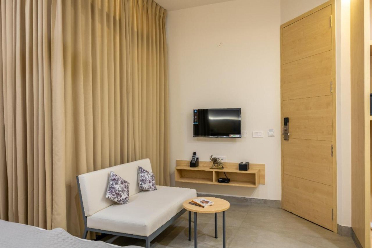 Iris Suites Bangalore Esterno foto