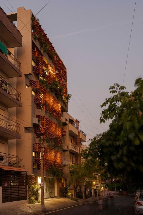 Iris Suites Bangalore Esterno foto